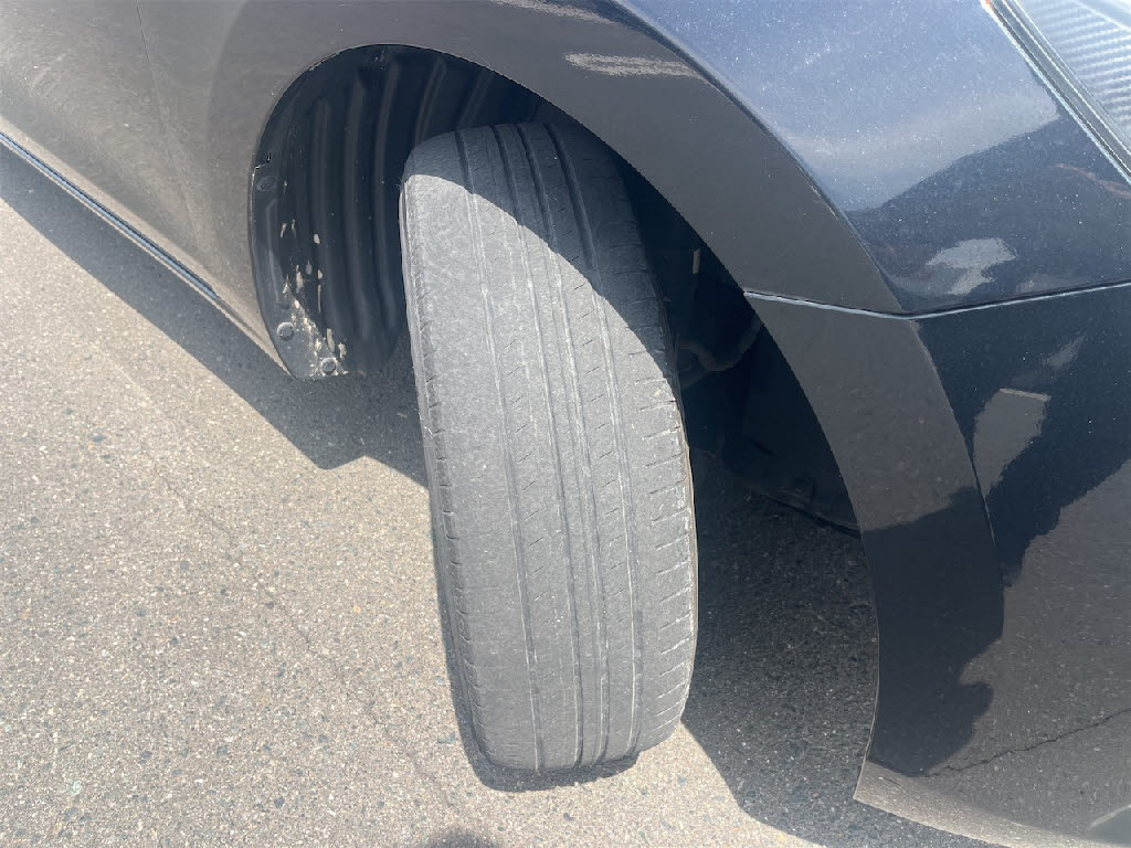 マツダ デミオ ４ＷＤ　１３Ｓツーリング