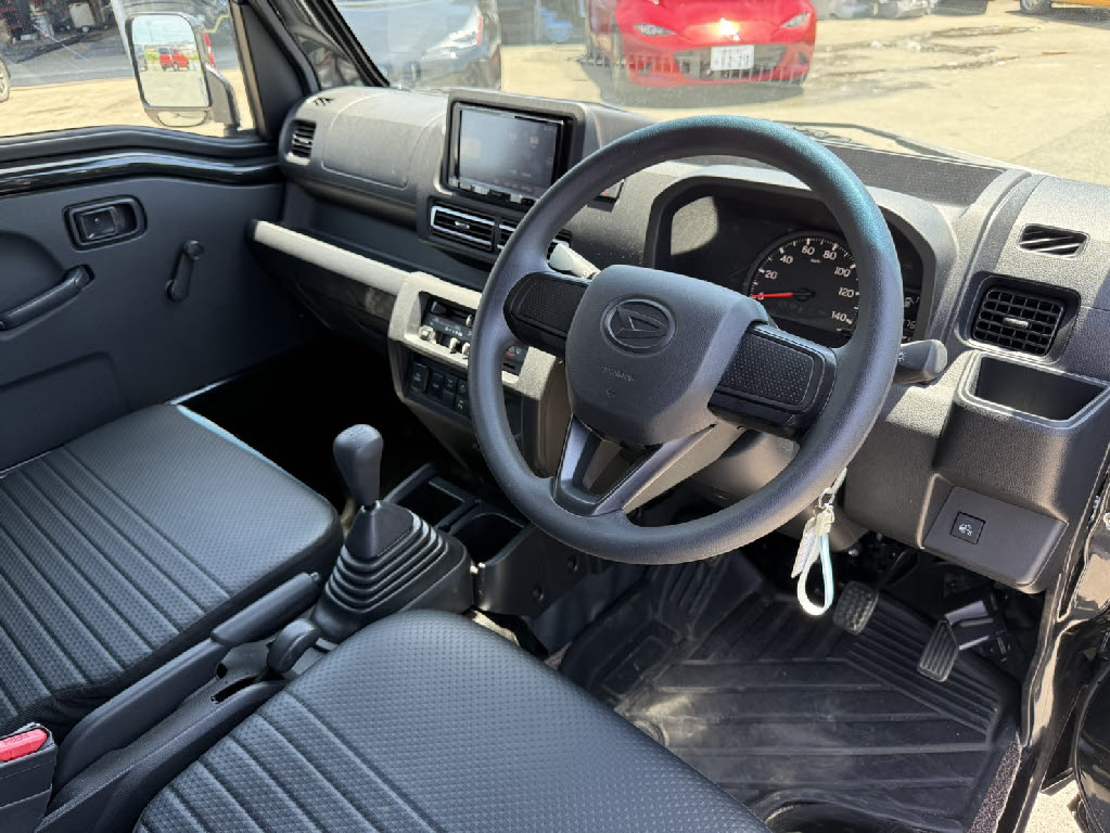 ダイハツ ハイゼットＴ 4WD ｽﾀﾝﾀﾞｰﾄﾞ農用ｽﾍﾟｼｬﾙ