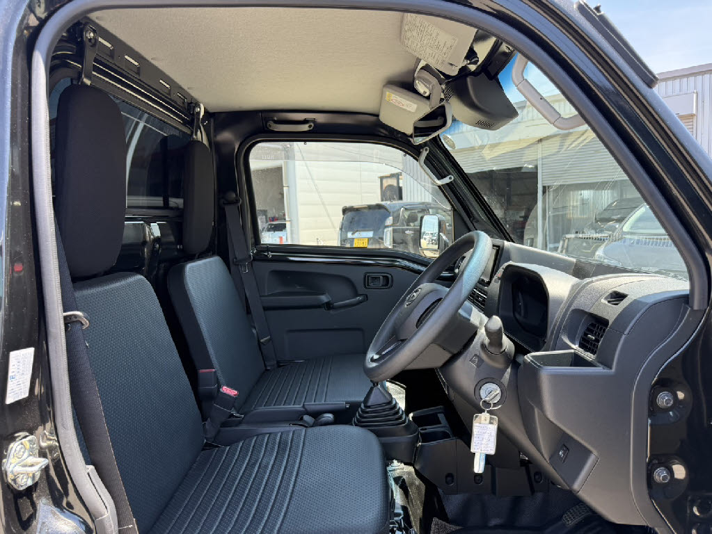 ダイハツ ハイゼットＴ 4WD ｽﾀﾝﾀﾞｰﾄﾞ農用ｽﾍﾟｼｬﾙ