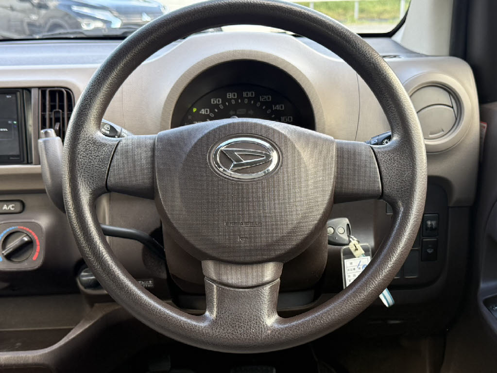 ダイハツ ブーン CL
