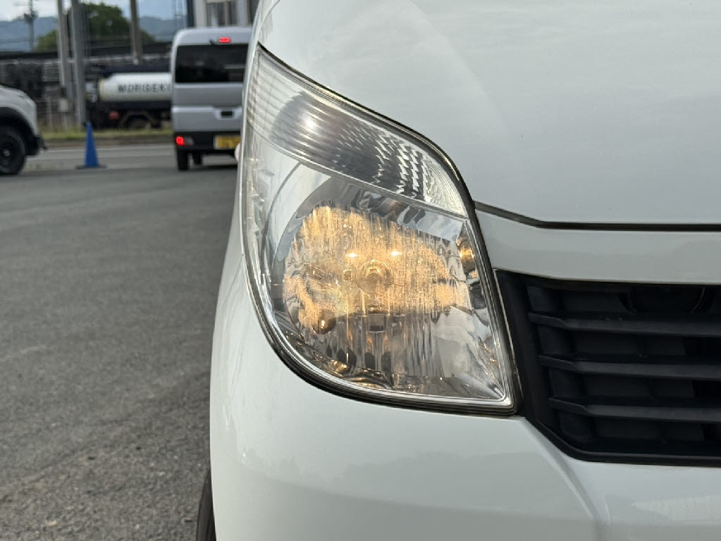 ニッサン ルークス ４ＷＤ　Ｇ