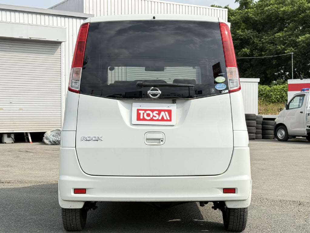 ニッサン ルークス ４ＷＤ　Ｇ