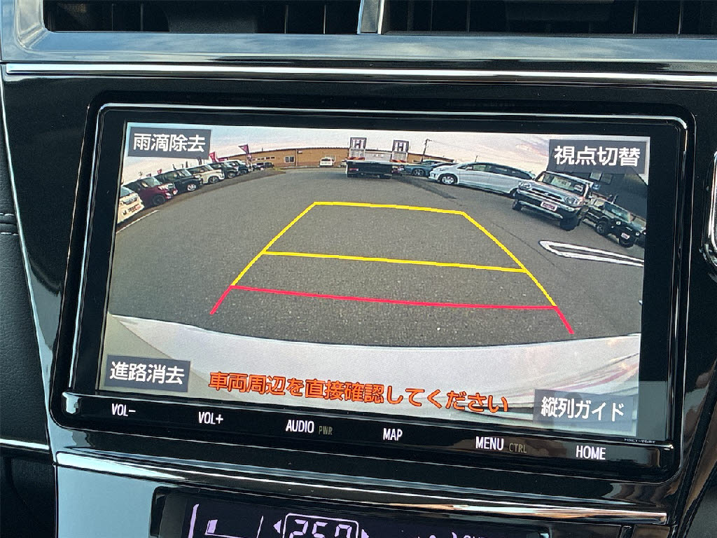 トヨタ プリウスアルファ ＳツーリングセレクションＧＲスポーツ