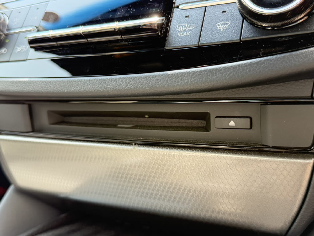 トヨタ クラウンＨＶ ４ＷＤ　ＲＳＦｏｕｒリミテッドⅡ