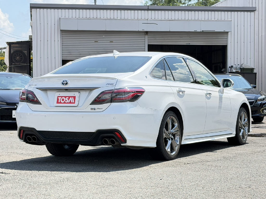 トヨタ クラウンＨＶ ４ＷＤ　ＲＳＦｏｕｒリミテッドⅡ