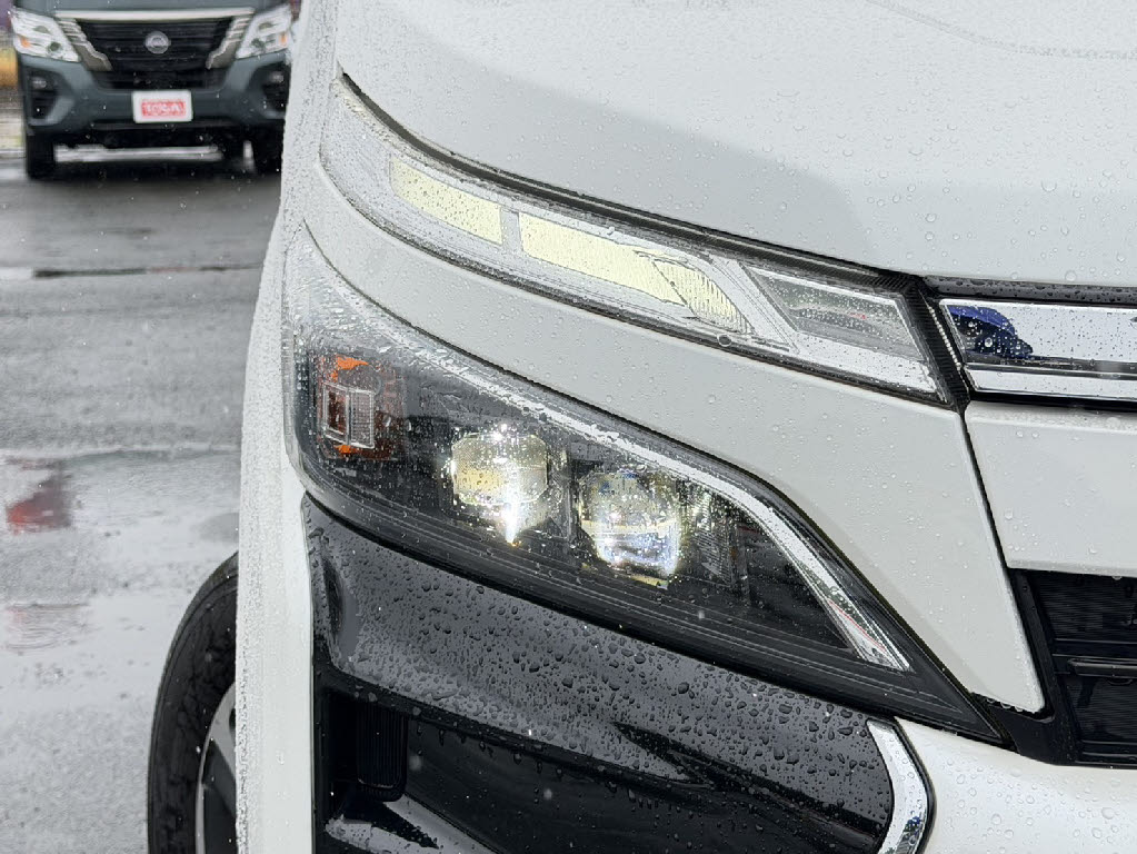 トヨタ ヴォクシー 4WD ZSｷﾗﾒｷⅡ