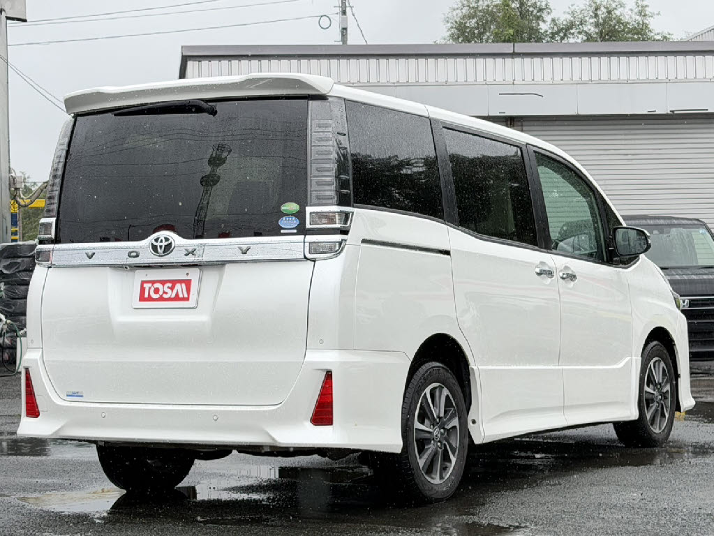 トヨタ ヴォクシー 4WD ZSｷﾗﾒｷⅡ