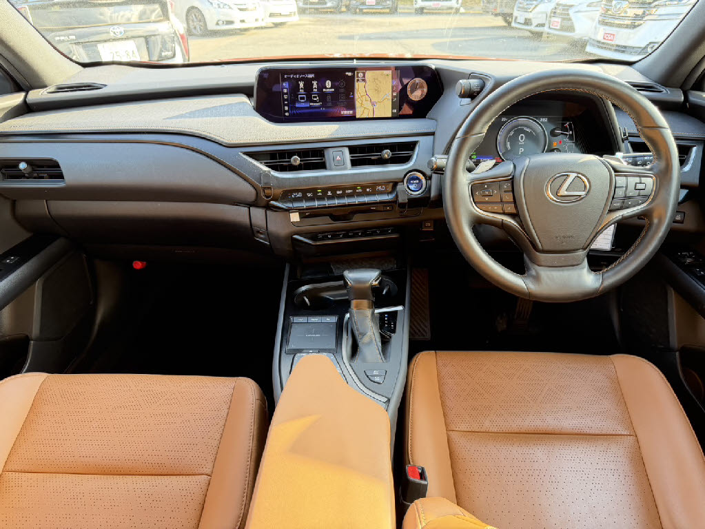 レクサス レクサス ＵＸ UX250hﾊﾞｰｼﾞｮﾝL