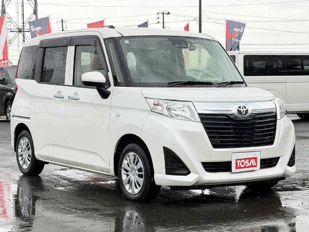 トヨタ ルーミー ４ＷＤ　Ｘ　Ｓ