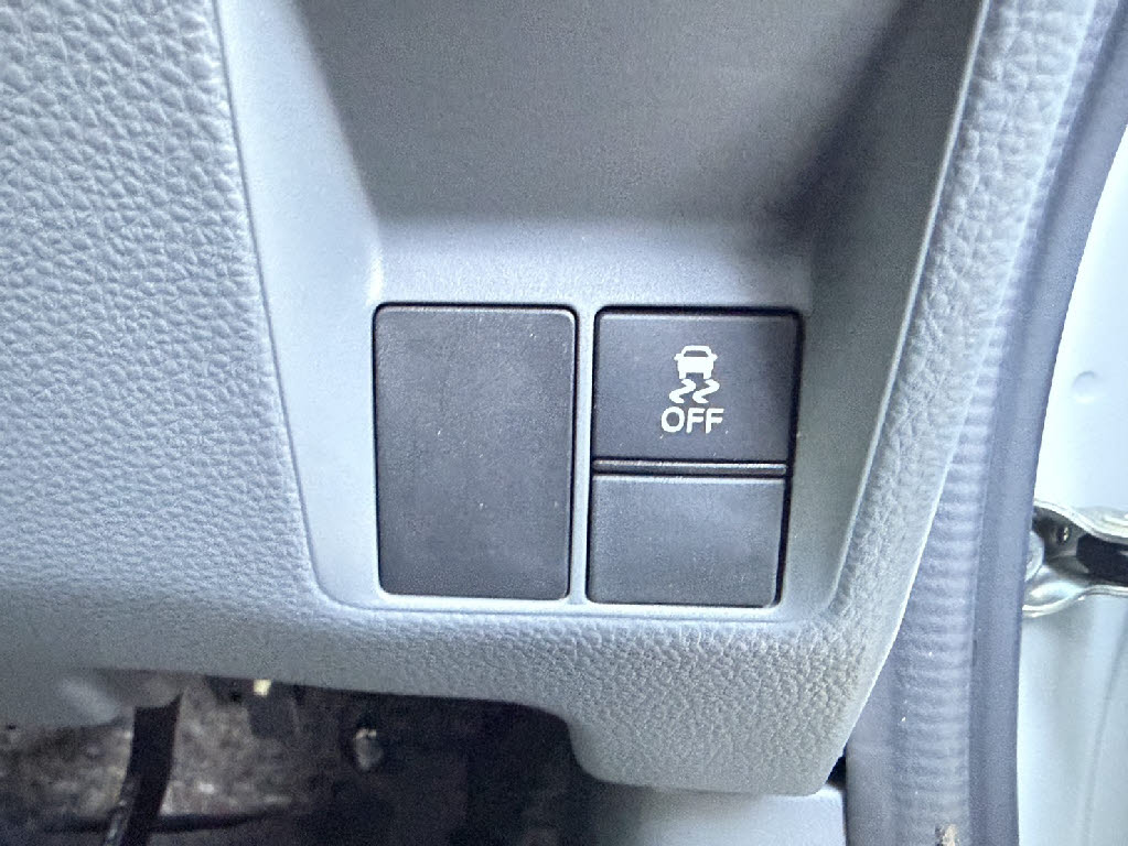 ホンダ Ｎ－ＶＡＮ ４ＷＤ　Ｇ