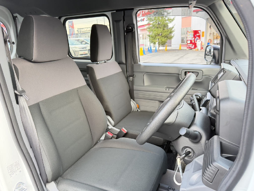 ホンダ Ｎ－ＶＡＮ ４ＷＤ　Ｇ