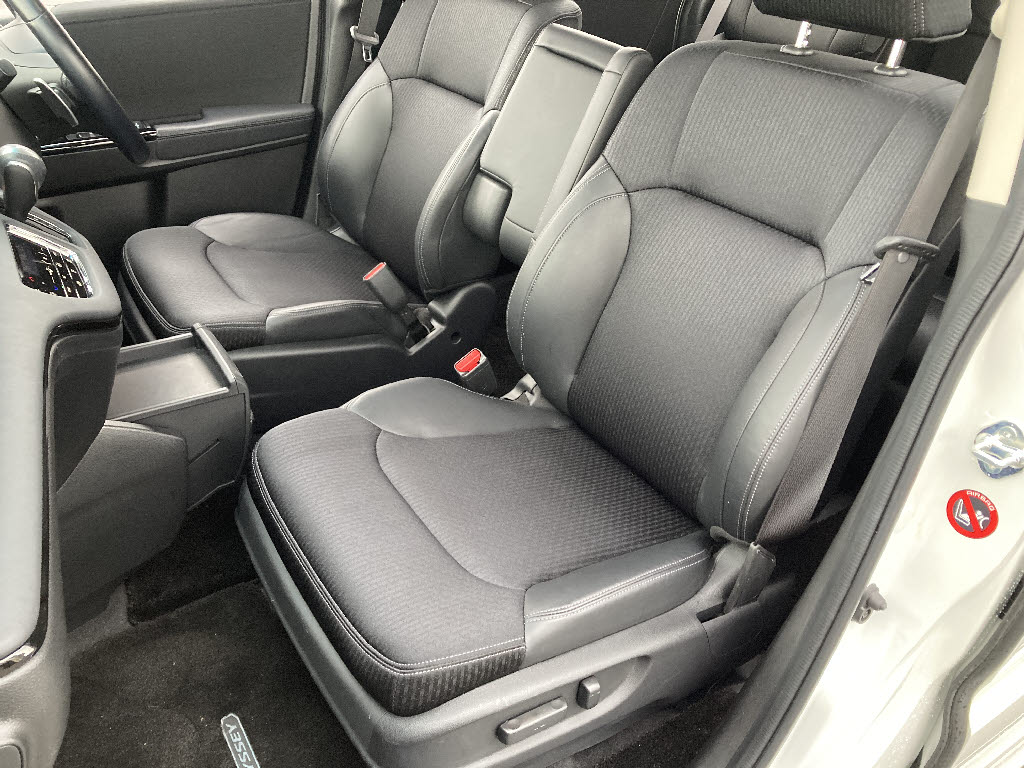 ホンダ オデッセイ 2.4　アブソルートEX