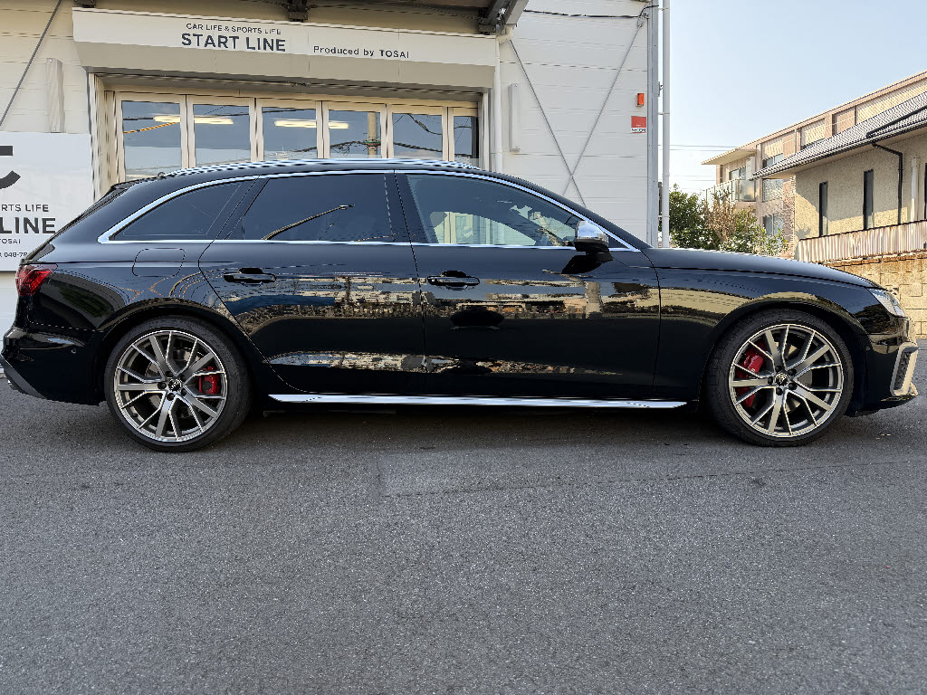 アウディ ｱｳﾃﾞｨ S4 ｱﾊﾞﾝﾄ 標準