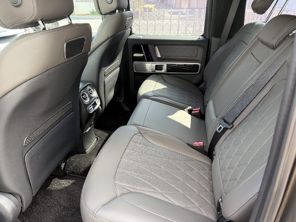 メルセデスベンツ ﾒﾙｾﾃﾞｽﾍﾞﾝﾂ Gｸﾗｽ G400ｄ　ＡＭＧライン