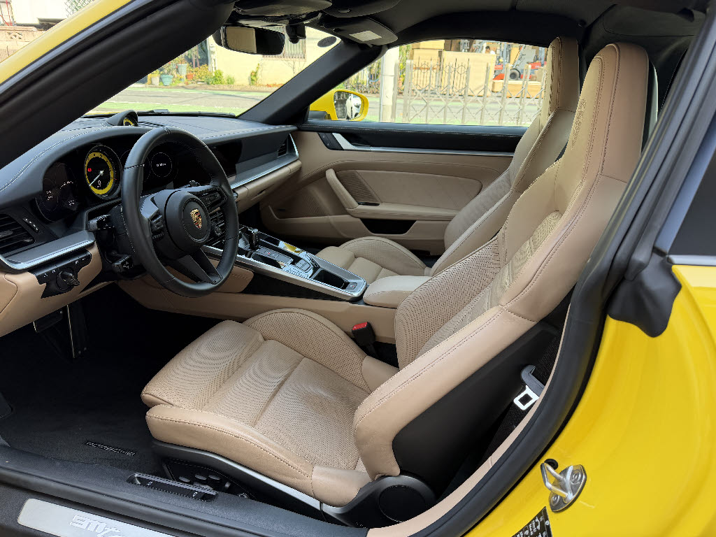 ポルシェ ﾎﾟﾙｼｪ 911 タルガ4S