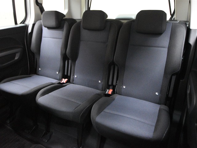 その他輸入車 フィアット ドブロ 標準