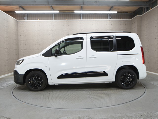 その他輸入車 フィアット ドブロ 標準