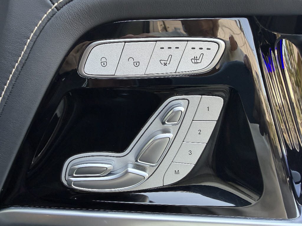 メルセデスベンツ ﾒﾙｾﾃﾞｽﾍﾞﾝﾂ Gｸﾗｽ AMG　G63　グランドエディション
