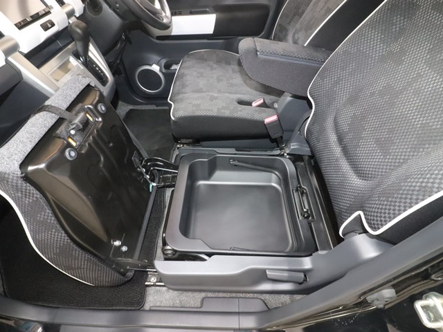 スズキ ハスラー G