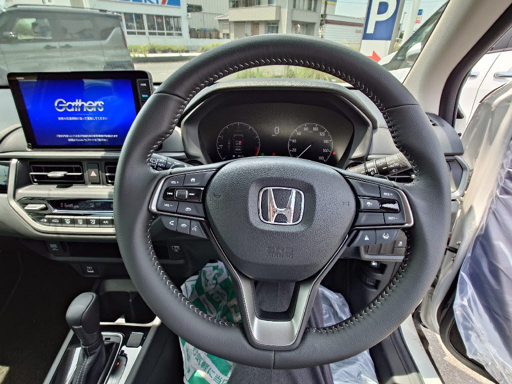 ホンダ ＷＲ－Ｖ Z+　【登録済未使用車】