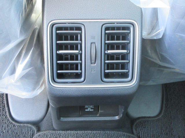 ホンダ ＷＲ－Ｖ Z+　【登録済未使用車】