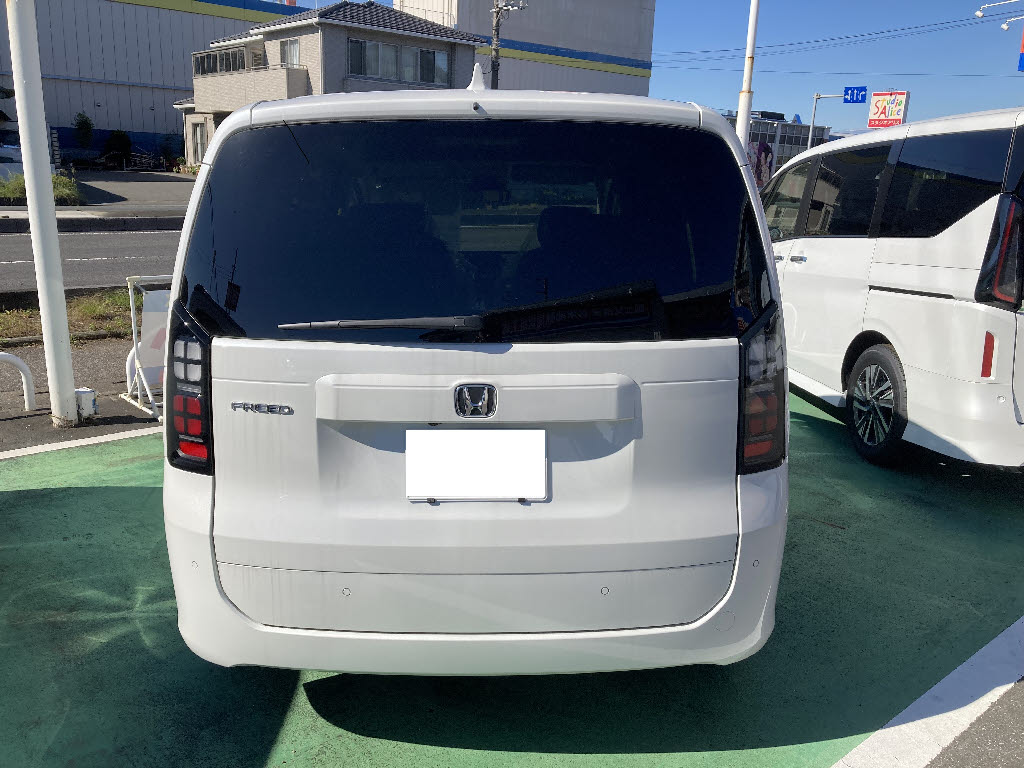 ホンダ フリード AIR EX 6人乗 ｶﾞｿﾘﾝ【登録済未使用車】