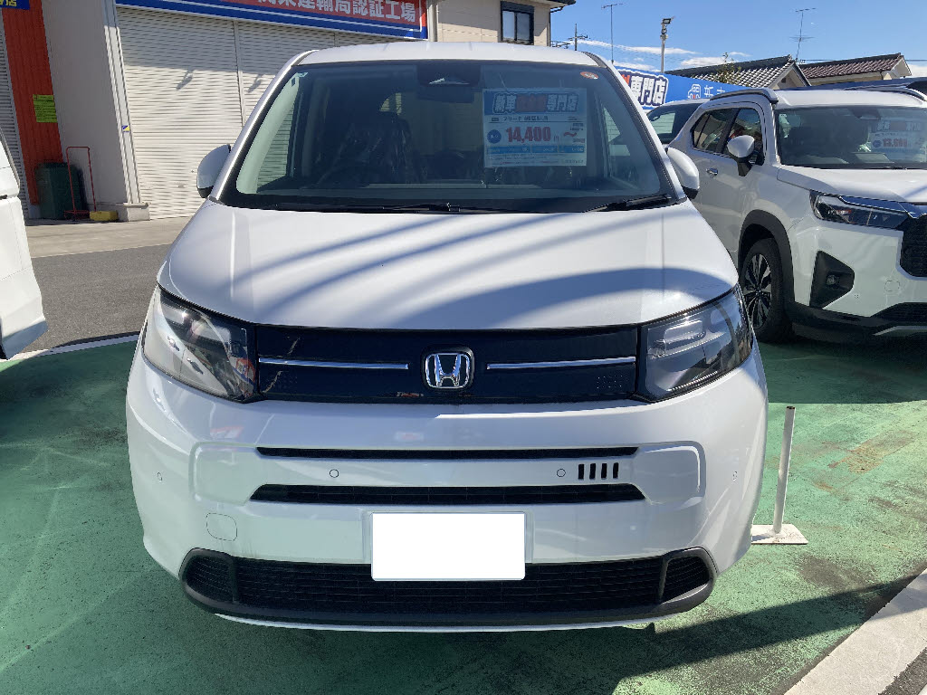ホンダ フリード AIR EX 6人乗 ｶﾞｿﾘﾝ【登録済未使用車】