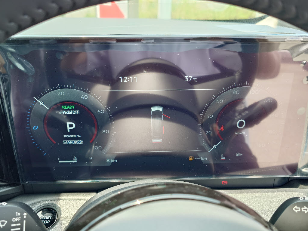 ニッサン セレナＨＶ e-POWER ﾊｲｳｪｲｽﾀｰV 【登録済未使用車】