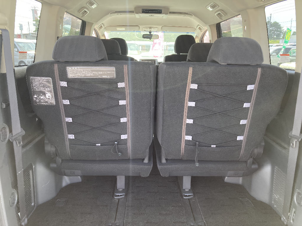 三菱 デリカＤ：５ Gﾌﾟﾚﾐｱﾑ 4WD