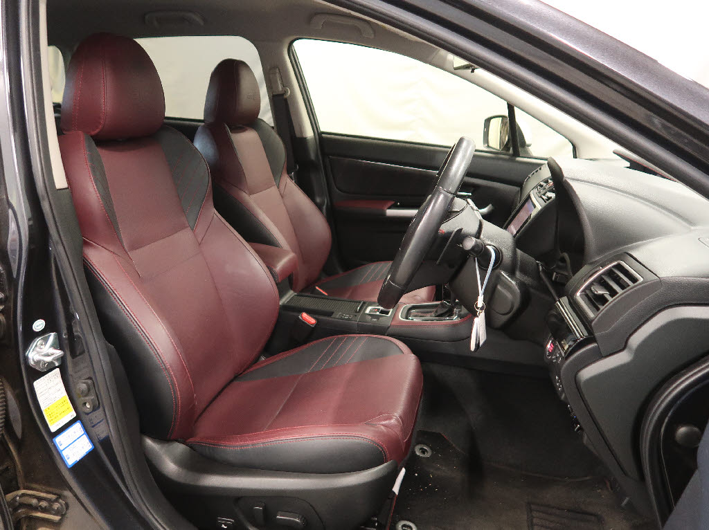 スバル レヴォーグ 1.6STiｽﾎﾟｰﾂｱｲｻｲﾄ