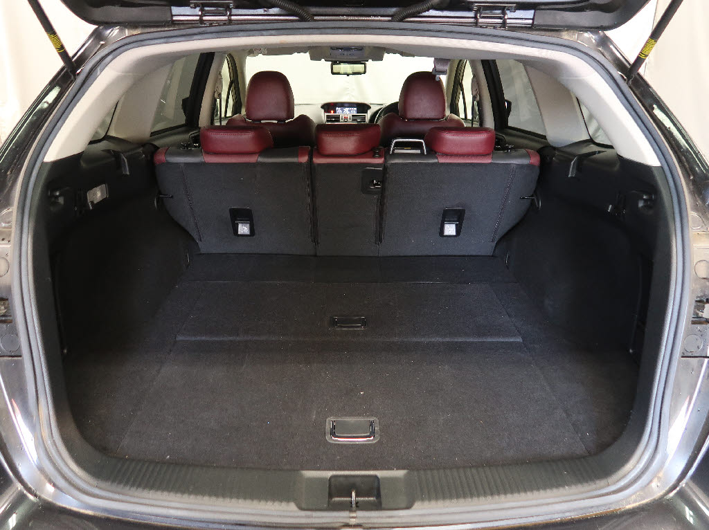 スバル レヴォーグ 1.6STiｽﾎﾟｰﾂｱｲｻｲﾄ