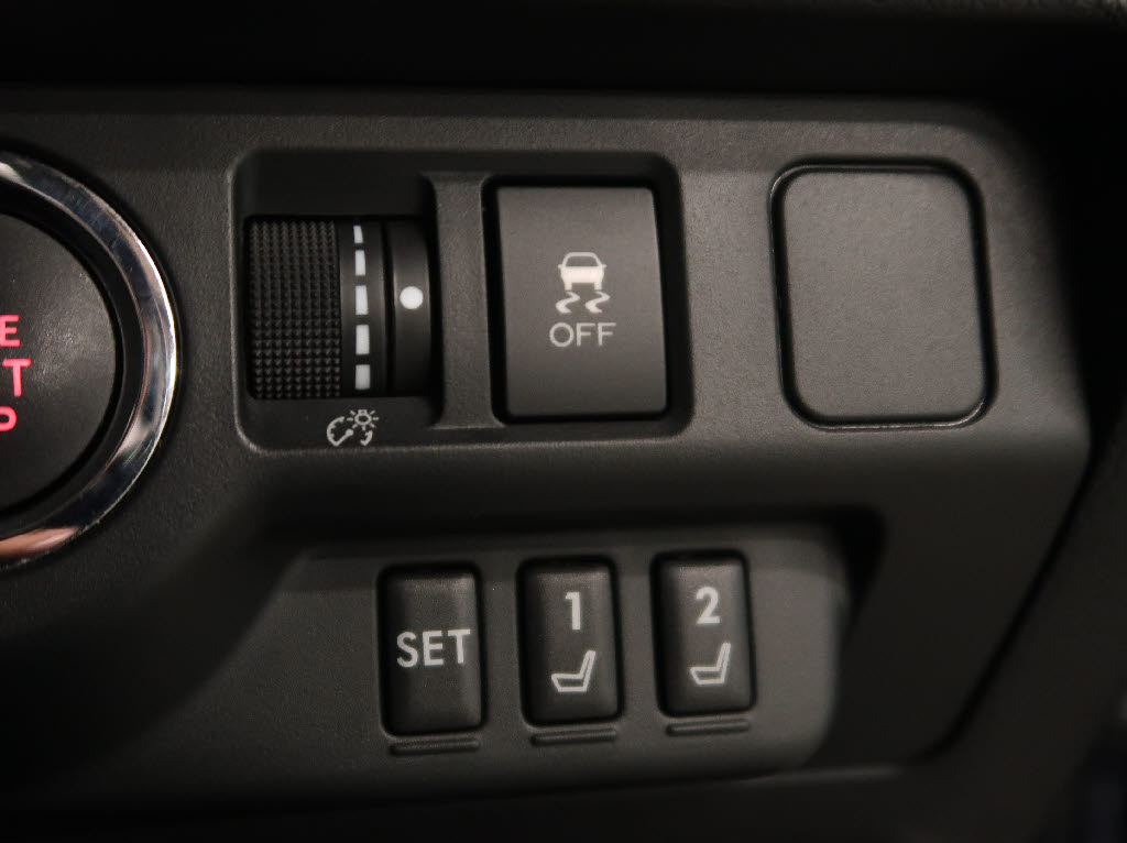 スバル レヴォーグ 1.6STiｽﾎﾟｰﾂｱｲｻｲﾄ