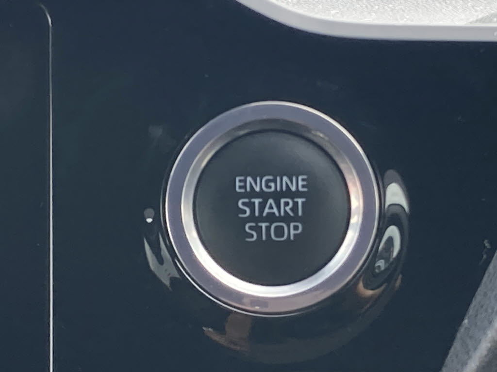 トヨタ ノア Ｓ-Ｚ