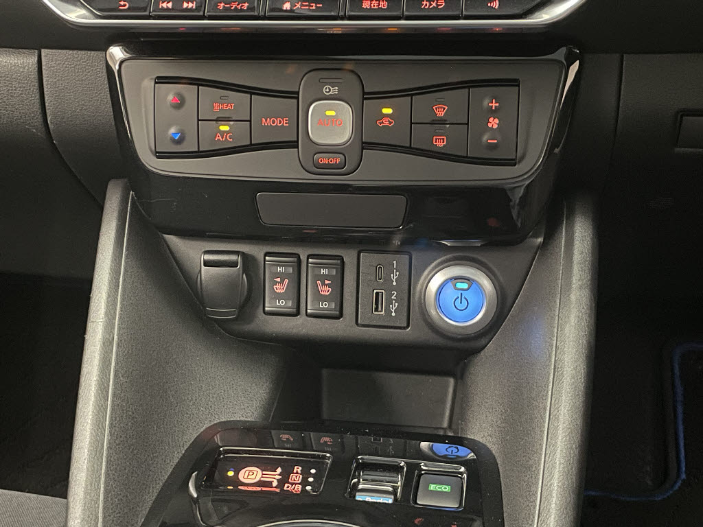 ニッサン リーフ Ｘ Ｖセレクション