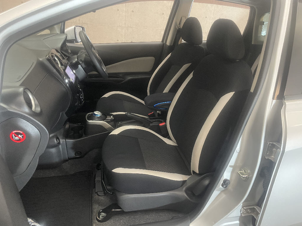 ニッサン ノート eパワーX