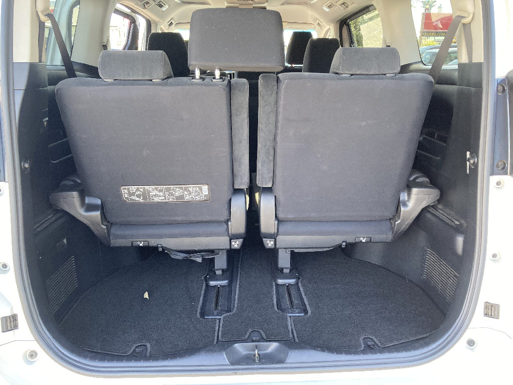 トヨタ アルファード 2.5S