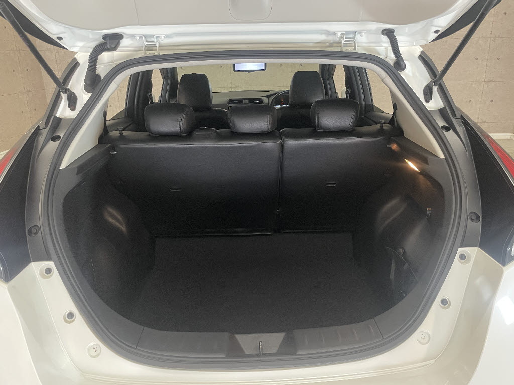 ニッサン リーフ Ｘ