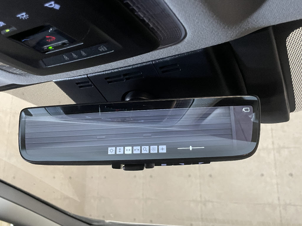 トヨタ プリウス Ｚ