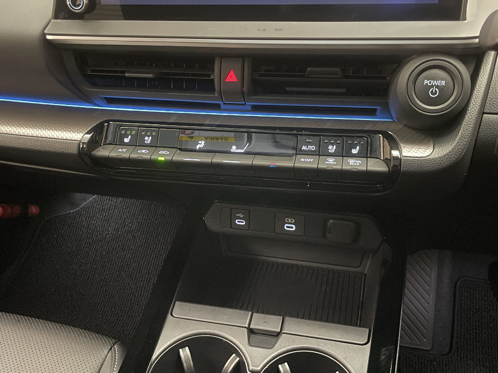 トヨタ プリウス Ｚ