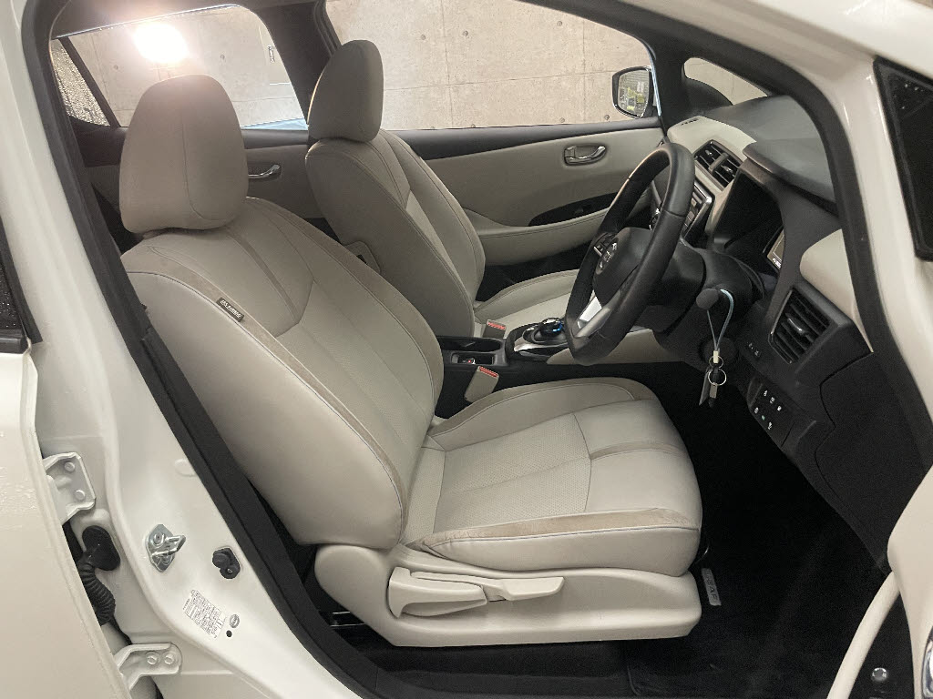 ニッサン リーフ Ｇ