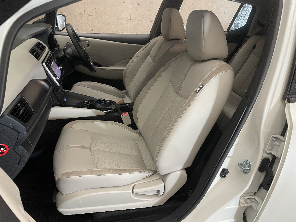 ニッサン リーフ Ｇ