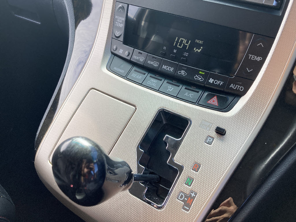 トヨタ ヴェルファイア 2.4Z ｺﾞｰﾙﾃﾞﾝｱｲｽﾞ2