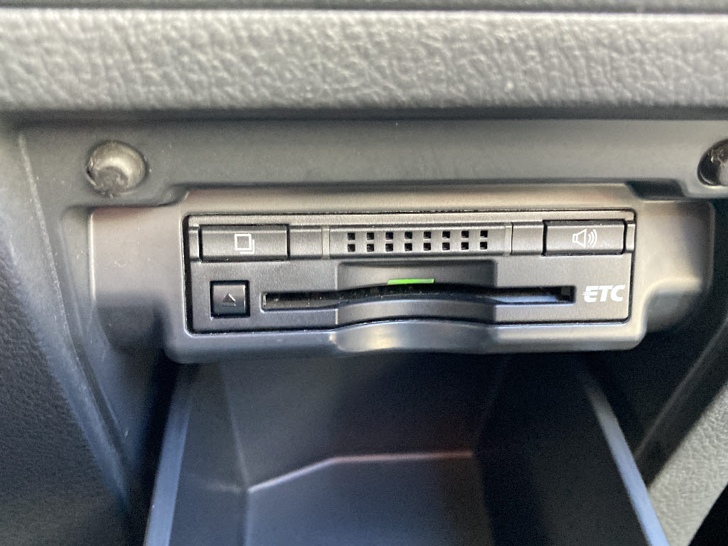 トヨタ ヴェルファイア 2.4Z ｺﾞｰﾙﾃﾞﾝｱｲｽﾞ2