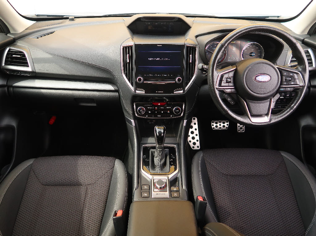 スバル フォレスター アドバンス