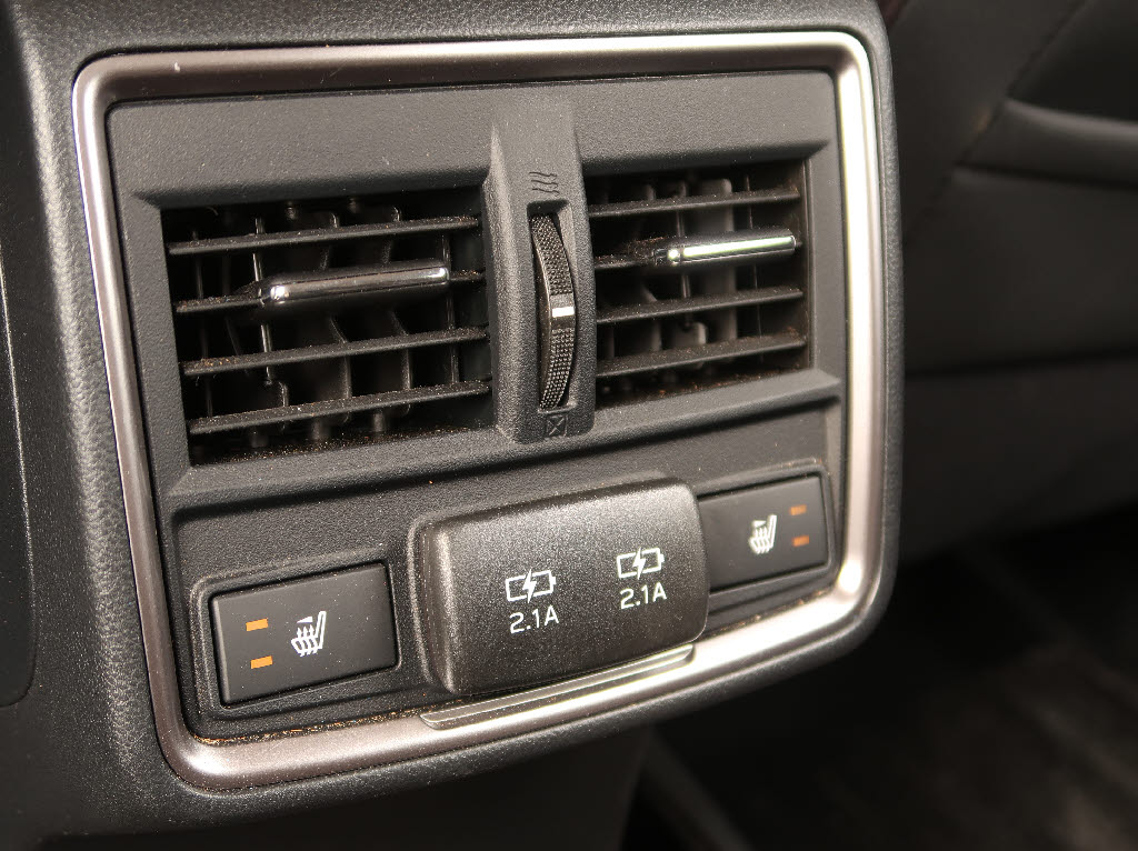 スバル フォレスター アドバンス