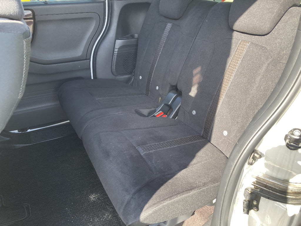 ホンダ Ｎ　ＢＯＸカスタム G-L ﾎﾝﾀﾞｾﾝｼﾝｸﾞ