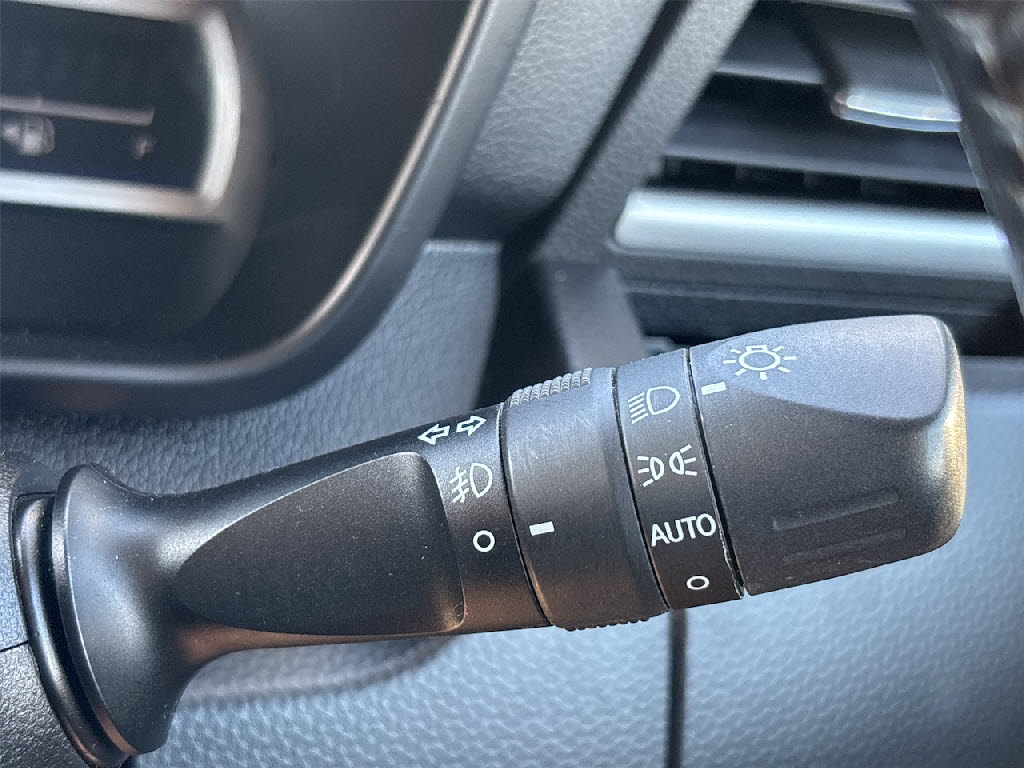 トヨタ ルーミー ｶｽﾀﾑG S