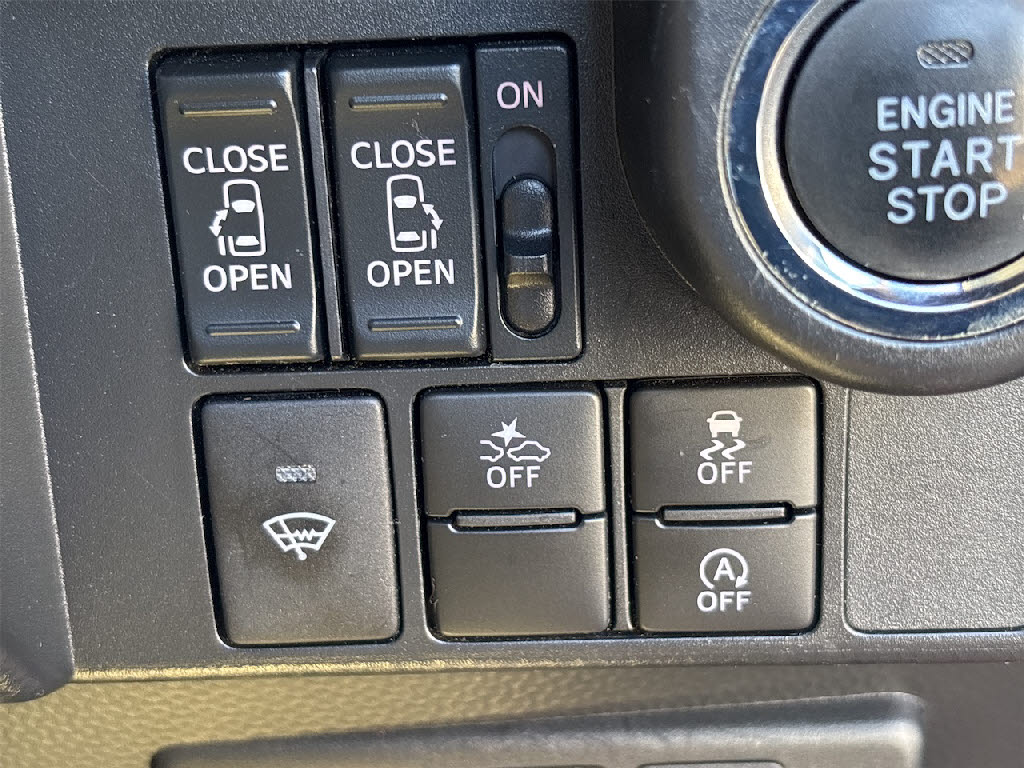 トヨタ ルーミー ｶｽﾀﾑG S