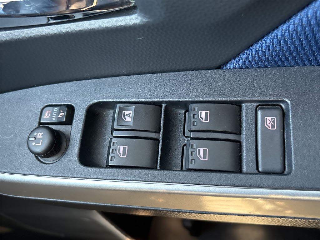 トヨタ ルーミー ｶｽﾀﾑG S