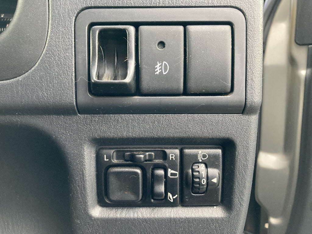 スズキ ジムニーＷ 4WD ﾗﾝﾄﾞﾍﾞﾝﾁｬｰ